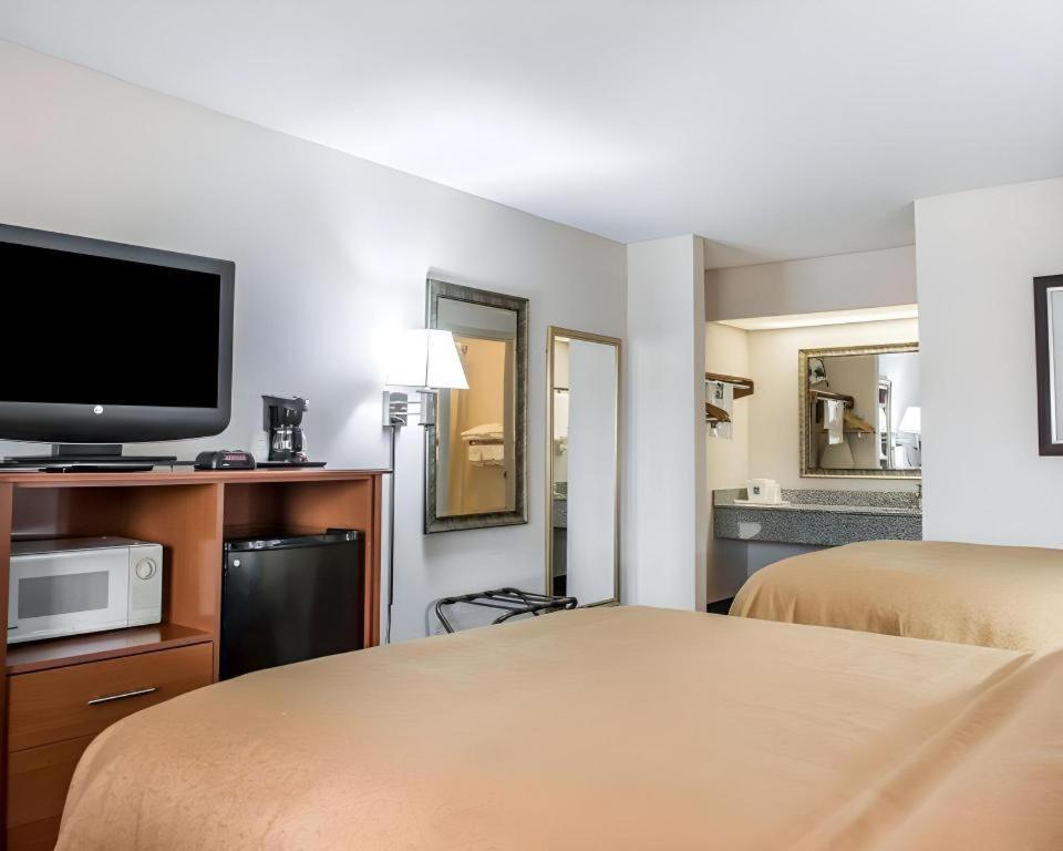 Quality Inn Marianna Exterior foto
